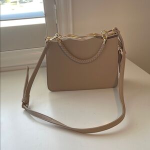Elegant Tan Women's Bag